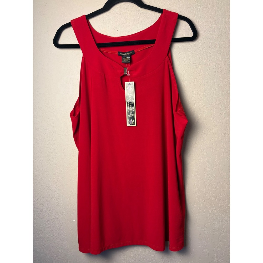 Susan Lawrence Woman Red Keyhole Sleeveless Blouse Top Plus Size 1X NWT